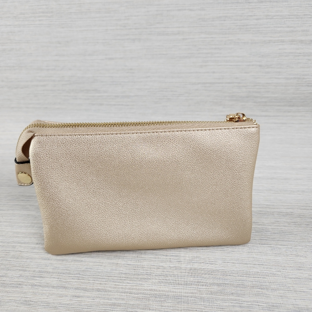 Jen & Co. Crossbody NWOT **No Straps**